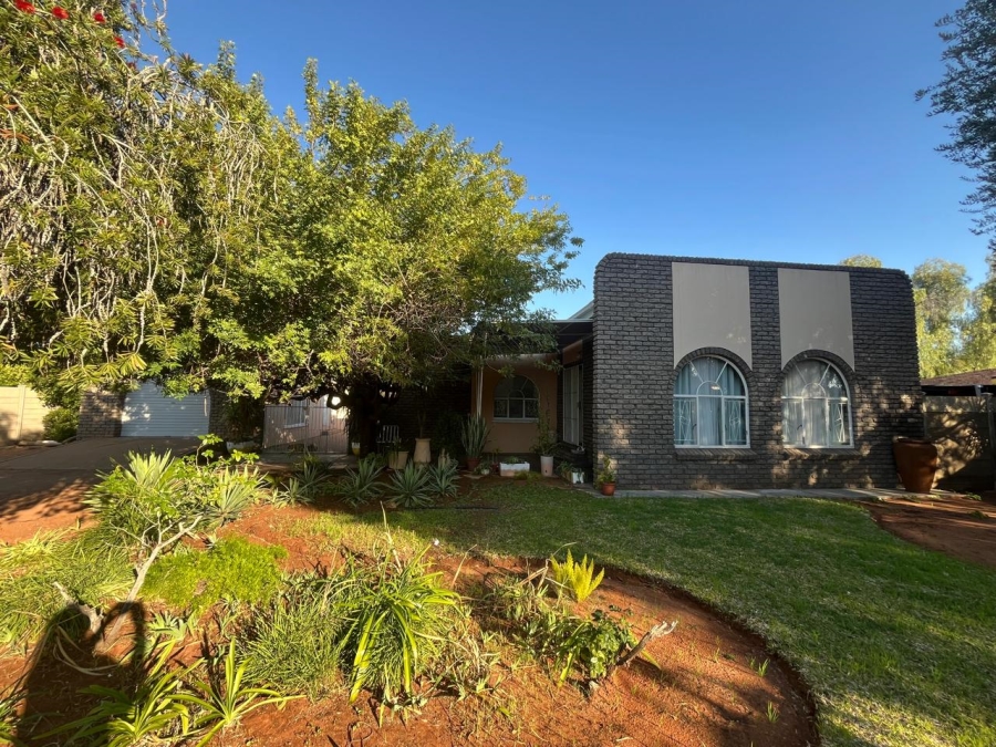 3 Bedroom Property for Sale in Blydeville Northern Cape